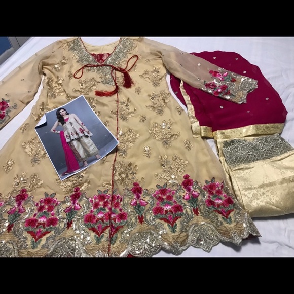 Pakistani party dress!! - Picture 4 of 4